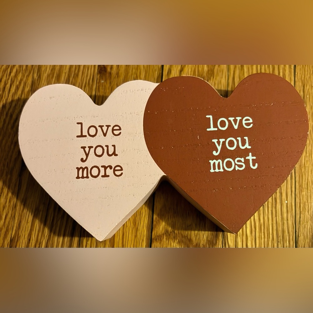Eccolo Pink and Brown Heart Decor